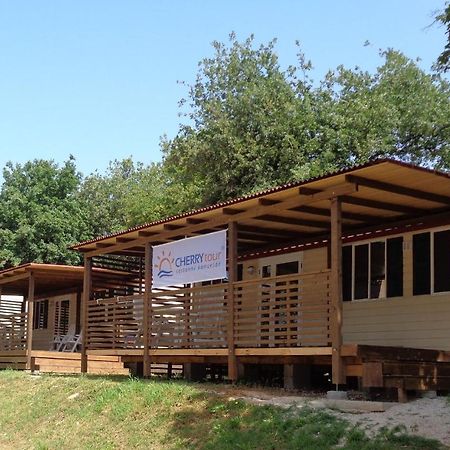 Mobile Homes Comfort Capri Bijela Uvala Mugeba Екстериор снимка